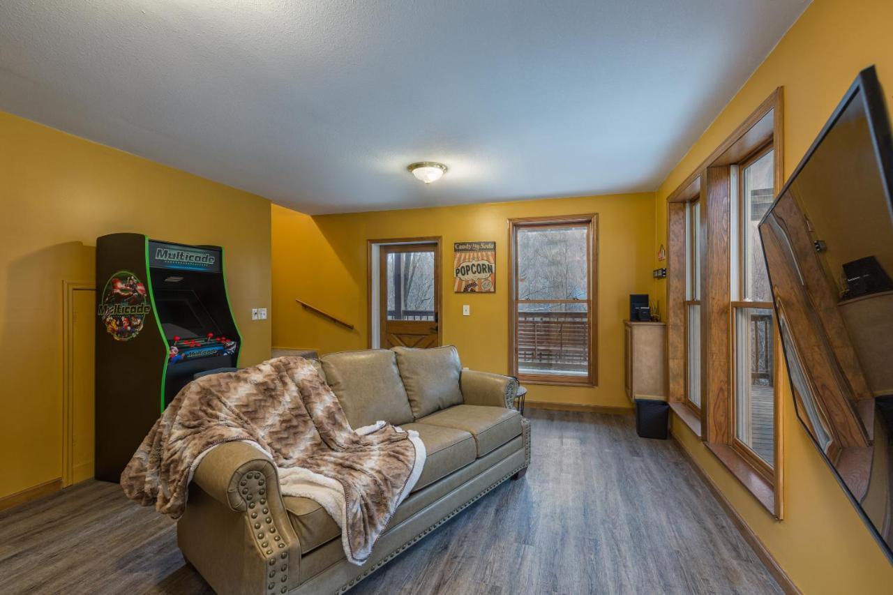 North Ridge Place Brand New Log Cabin With Hot Tub Great Location Sevierville Dış mekan fotoğraf